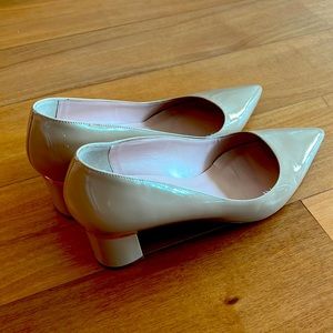 Beautiful Kate Spade Patent Leather - block heel, comfortable work,beige/neutral